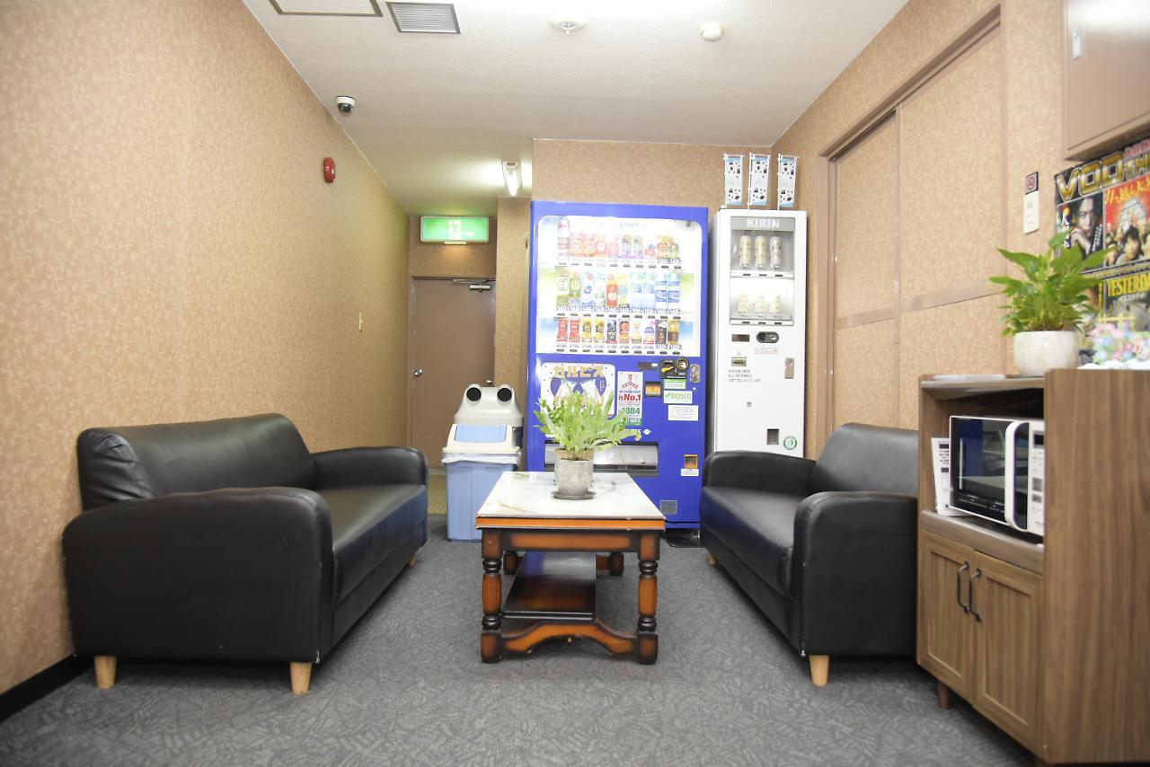 Business Hotel Shuttle คุมาโมโตะ ภายนอก รูปภาพ